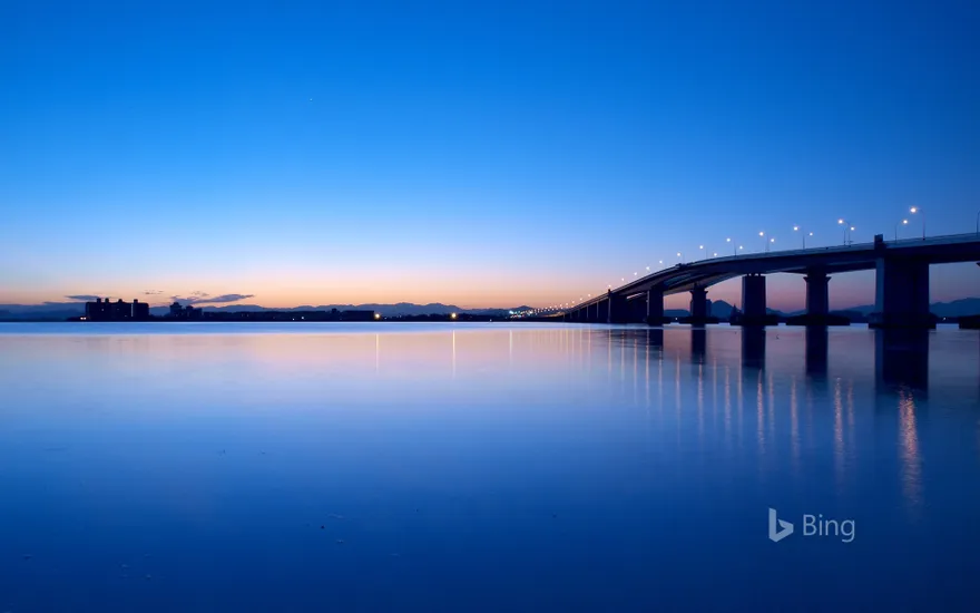 "Lake Biwa Ohashi at dawn" Shiga