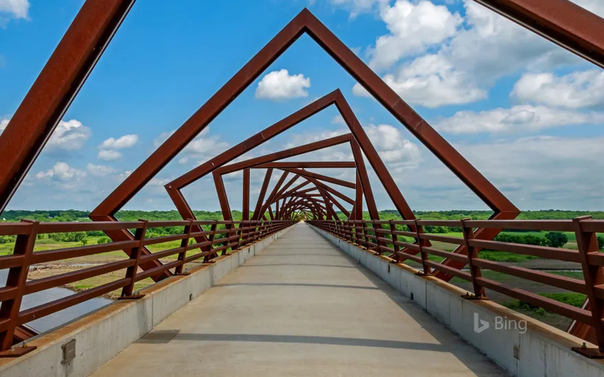 The High Trestle Trail Bridge in central Iowa