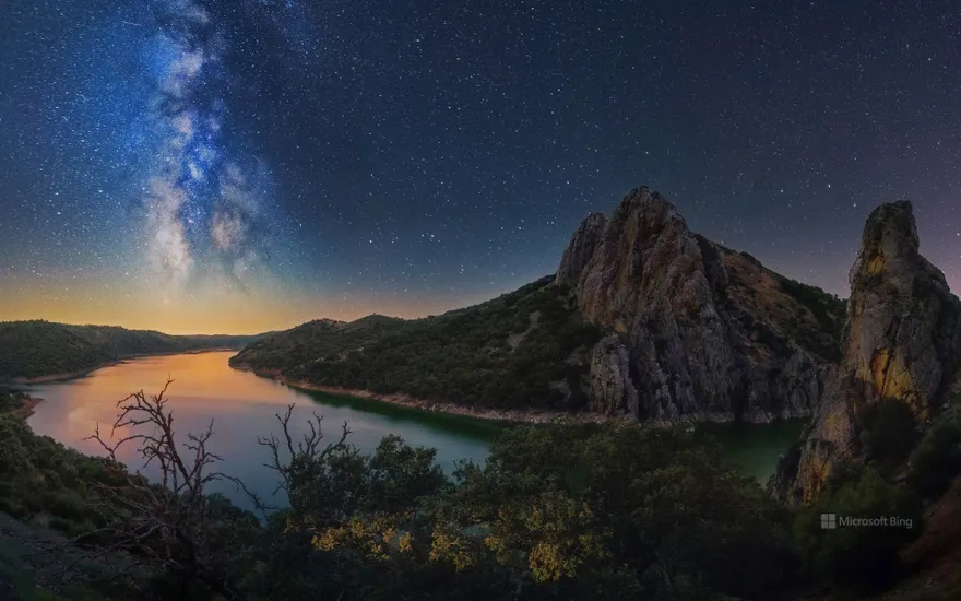 Milky Way over the Tagus river, Monfragüe National Park, Spain