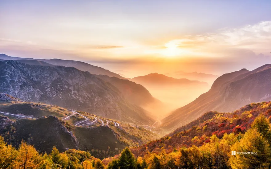 Sunrise on the mountain, Yu County, Hebei