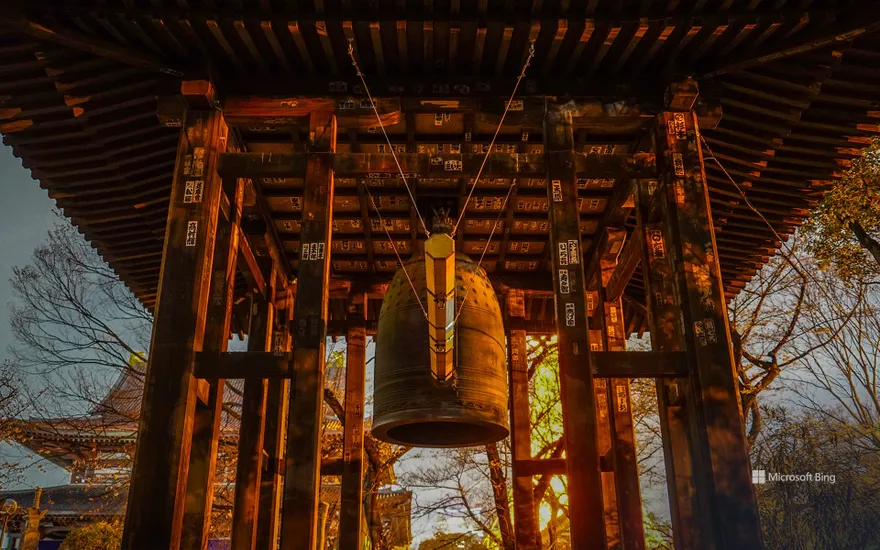 Zojoji temple bell, Tokyo