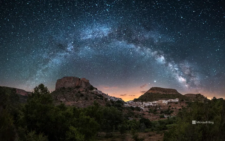 Night panorama of the Milky Way, Chulilla, Spain