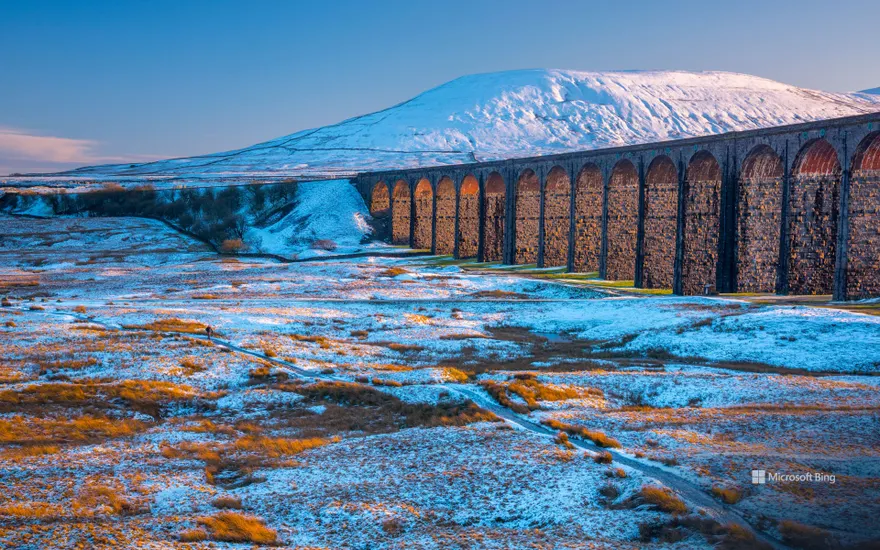 Ribblehead Viaduct and Ingleborough mountain, North Yorkshire, England