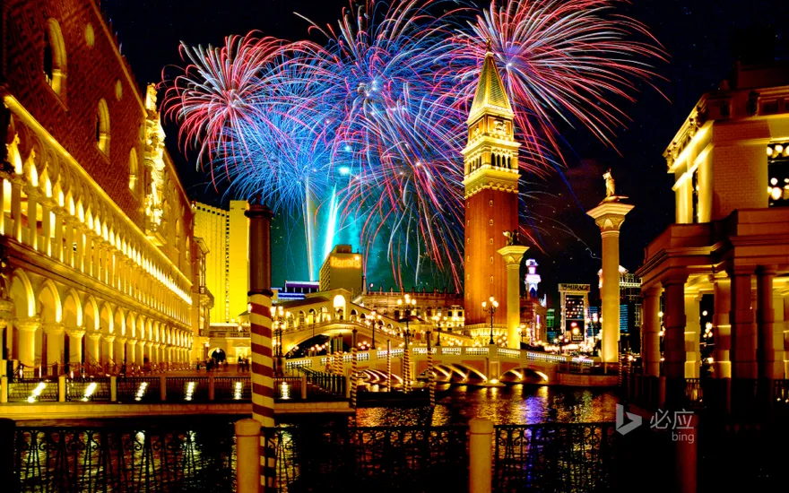 Fireworks over the Venetian Hotel in Las Vegas, USA