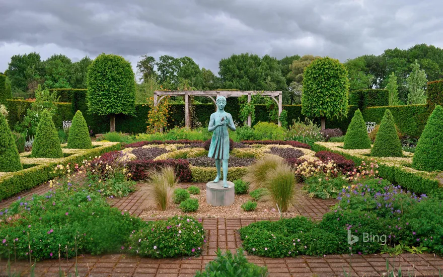 Waterperry Gardens in Oxfordshire